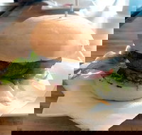 Burger IT - Lennox Head Accommodation