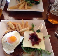 Glenrowan Hotel - Lennox Head Accommodation
