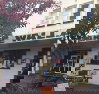 Lake Wallace Hotel - Lennox Head Accommodation