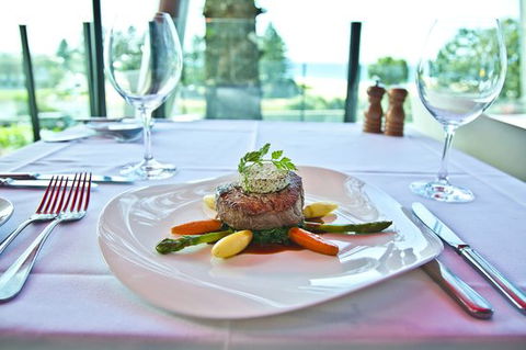 L'isle De France Terrigal - Lennox Head Accommodation 0