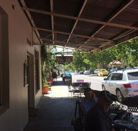 Cafe on Louee