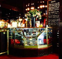 Tilley's Devine Cafe Gallery - Lennox Head Accommodation