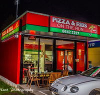 Pizza And Ribs On The Run - Lennox Head Accommodation