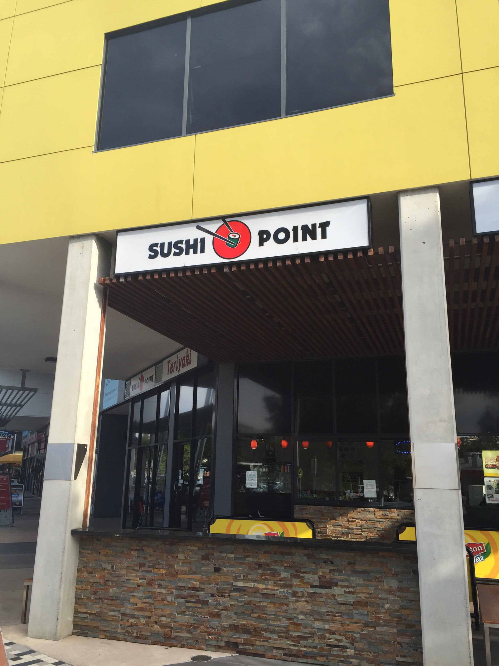 Victoria Point QLD Lennox Head Accommodation