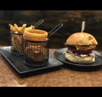 House of Burgers - Lennox Head Accommodation