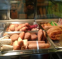 The Victory Cafe  Takeaway - Lennox Head Accommodation