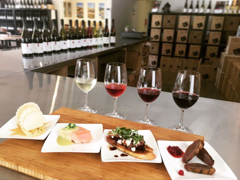 Capital Wines - Lennox Head Accommodation 1