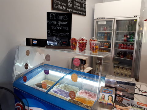 E'Claire's Coffee Shop - Lennox Head Accommodation 2