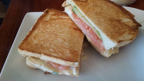 A Delicious Afare - Lennox Head Accommodation 0