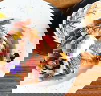 Carriage Cafe - Lennox Head Accommodation