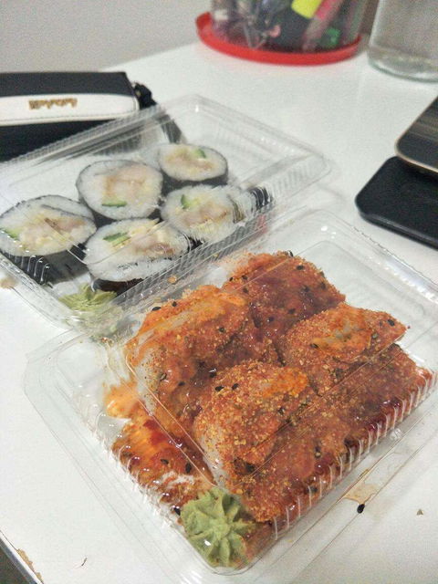 Au Sushi World - Lennox Head Accommodation 0