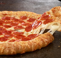 Pizza Hut - Wynnum - Lennox Head Accommodation