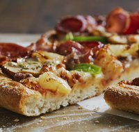 Domino's - Altona North - Lennox Head Accommodation