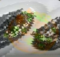 Radio Cairo - Lennox Head Accommodation