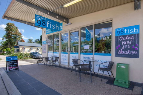 98 Fish - Lennox Head Accommodation 0