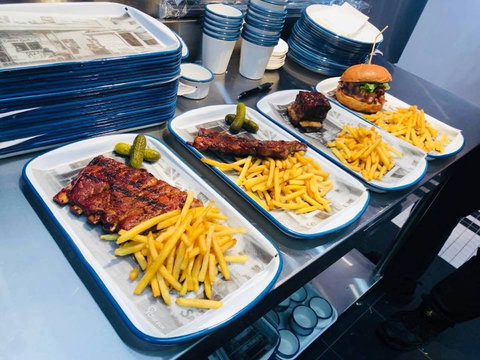 American Bar & Grill - Lennox Head Accommodation 0