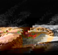 Domino's - Bass Hill - Lennox Head Accommodation