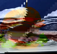 The Burger Bar - Lennox Head Accommodation