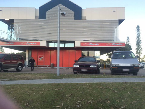 Pizza Hut - Runaway Bay - Lennox Head Accommodation 0