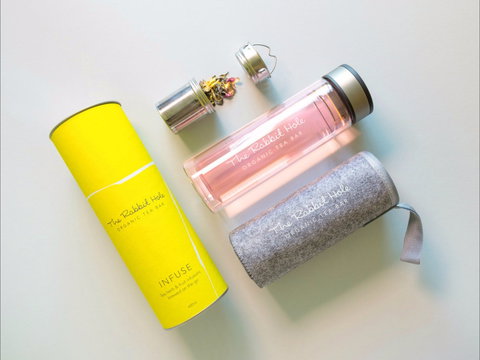 The Rabbit Hole Organic Tea Bar - Lennox Head Accommodation 1