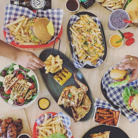 Unorthodox Kitchen & Grill - Lennox Head Accommodation 0