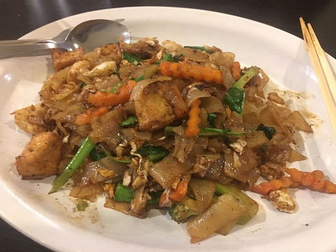 Alice's Thai Restaurant - Lennox Head Accommodation 0