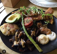 Genesis in the Hills - Lennox Head Accommodation