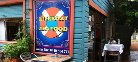 Lifeboat Seafood - Lennox Head Accommodation 2