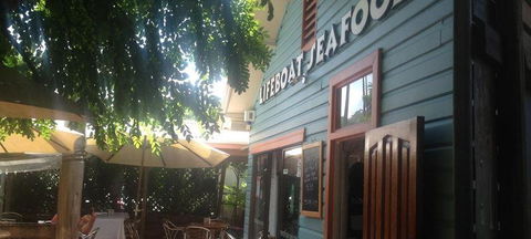 Lifeboat Seafood - Lennox Head Accommodation 3