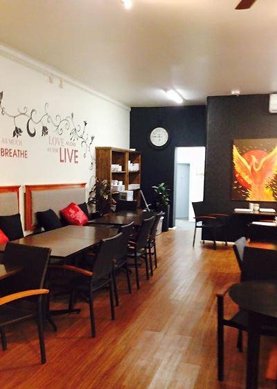 Aliza's Place Cafe - Lennox Head Accommodation 3