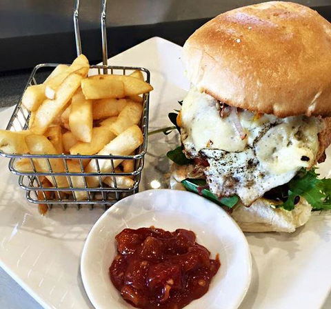 Amber Rose Food Store - Lennox Head Accommodation 13