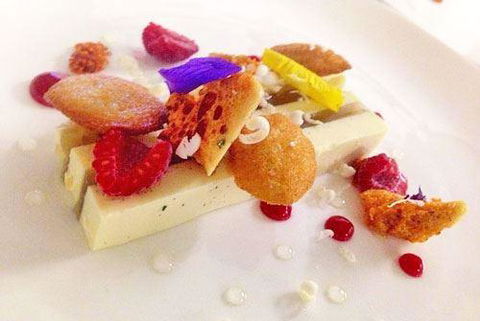 A Touch Of Salt - Lennox Head Accommodation 3
