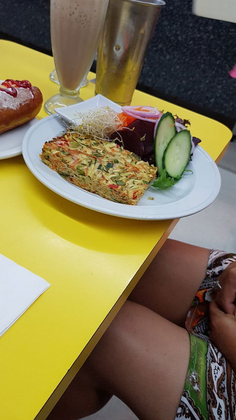 Austral Cafe - Lennox Head Accommodation 1