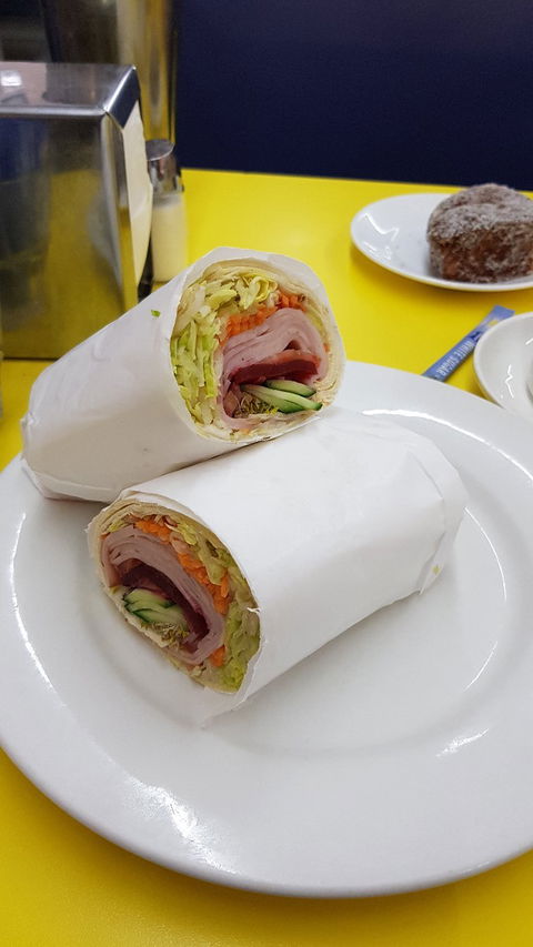 Austral Cafe - Lennox Head Accommodation 4