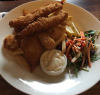 The Empire Hotel - Lennox Head Accommodation