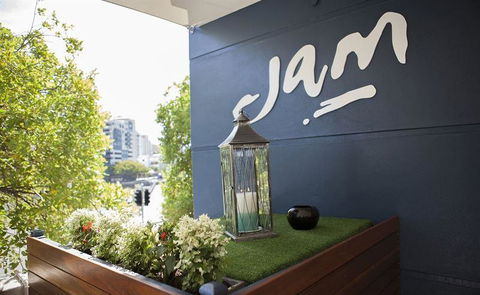 JAM - Lennox Head Accommodation 24
