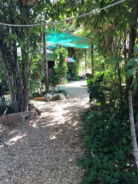 Stockyard Gallery - Cafe - Lennox Head Accommodation 3