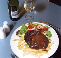 Bridge Hotel Bistro - Lennox Head Accommodation