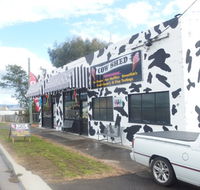 The Cow Shed - Lennox Head Accommodation