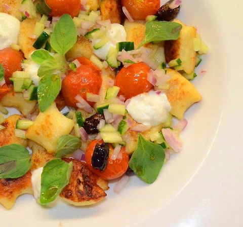 FOS Kitchen & Bar - Lennox Head Accommodation 5