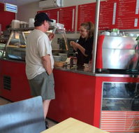 Blackwood Cafe  Lunch Bar - Lennox Head Accommodation