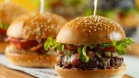L'Burger - Lennox Head Accommodation 0