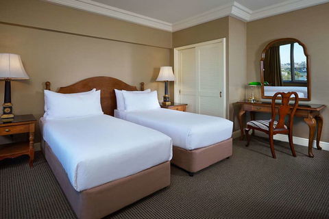 The Stamford Plaza Brisbane - Lennox Head Accommodation 3