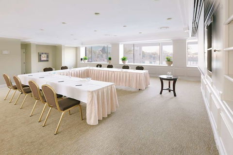 The Stamford Plaza Brisbane - Lennox Head Accommodation 8