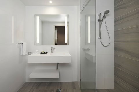 Courtyard Brisbane South Bank - Lennox Head Accommodation 4