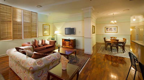 Royal Albert Hotel - Lennox Head Accommodation 12