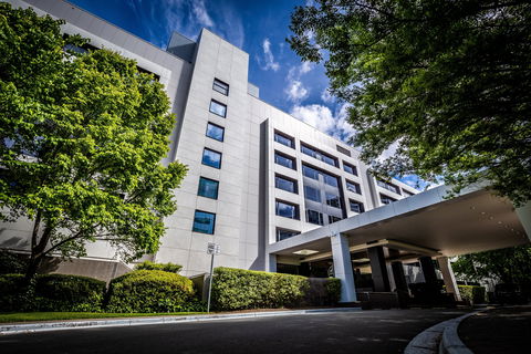 Crowne Plaza Canberra - Lennox Head Accommodation 1
