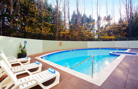 Crowne Plaza Canberra - Lennox Head Accommodation 7