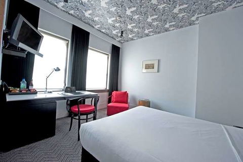 Peppers Gallery Hotel, Canberra - Lennox Head Accommodation 9