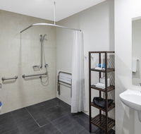 Meriton Serviced Apartments North Sydney - Lennox Head Accommodation